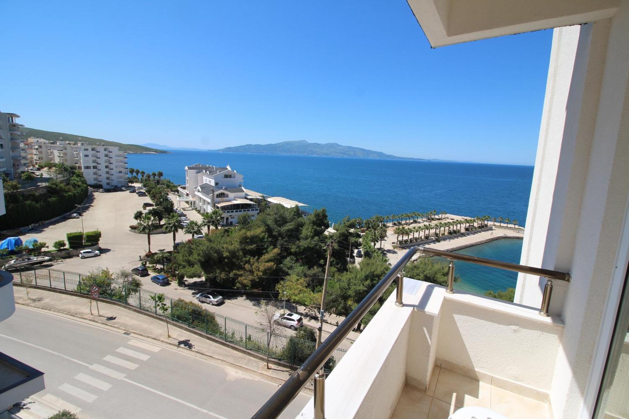 Helia Hotel Saranda Kültér fotó